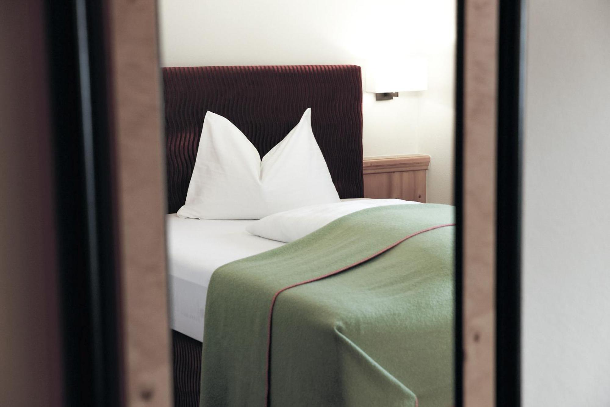 Hotel Rigele Royal Superior Обертауэрн Экстерьер фото